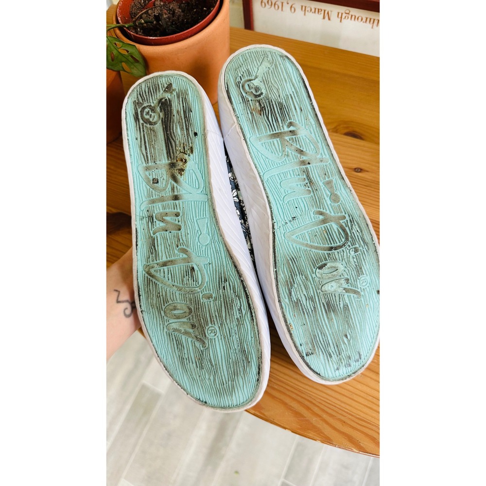 Blu D'Or Malibu Floral Slip On Sneakers Blue White Distressed Size 9 - Picture 8 of 8